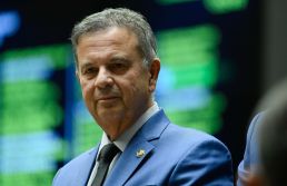 PEC da jornada flexível surge como alternativa do Senado ao fim da 6x1 