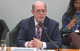 CNC: pequenos negócios não têm estrutura financeira para suportar redução da jornada