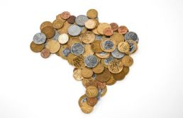 Brasil volta a ser 3º país mais complexo do mundo para fazer negócios