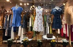 Como preparar a loja e a vitrine para a estação mais colorida do ano