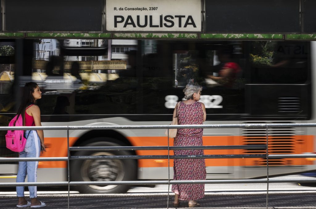 Uma image de notas de 20 reais