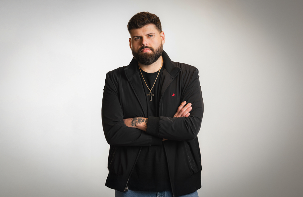 Vinicius Torres é sócio e CEO da Gloss Express