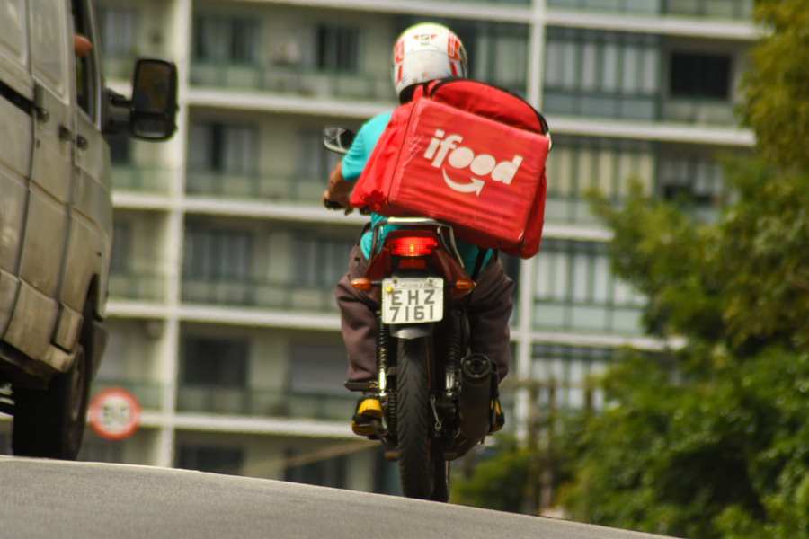 Uma image de notas de 20 reais